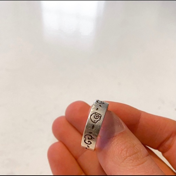 Gucci Ghost Ring - Picture 2 of 2